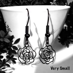 5 For $25💫Really Cool Black Filigree Rose Dangles  (Very Small)